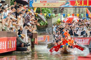 6000万合同送进国家队！国足名单卓尔4人：董春雨 明天 刘云 李行